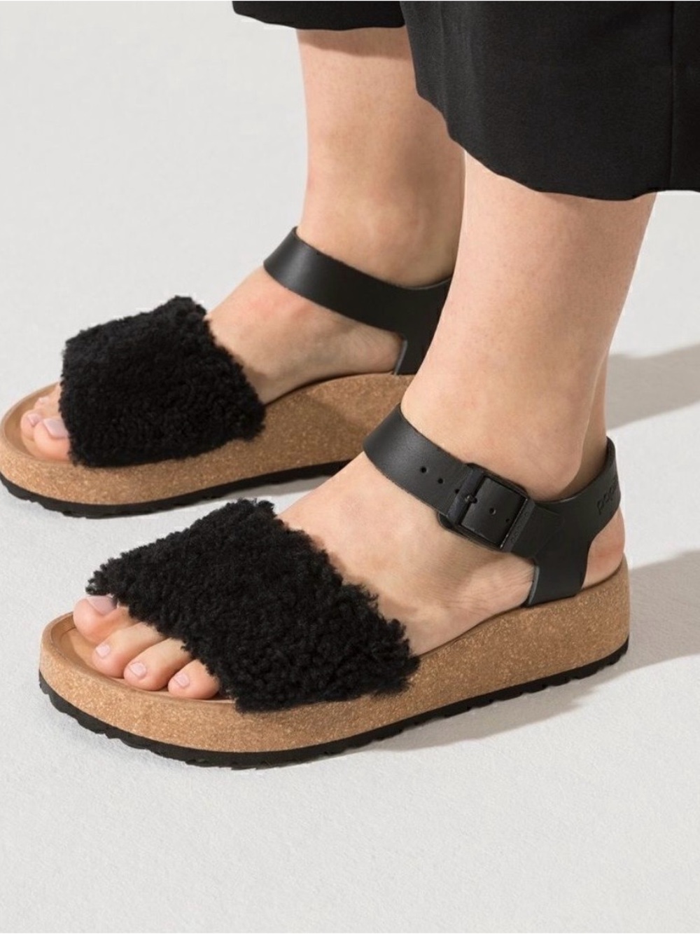 New Birkenstock Papillio Glenda leather / shearling sandal in black-size 39